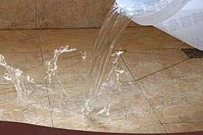 滦平漏水维修 免砸砖防水材料该如何施工